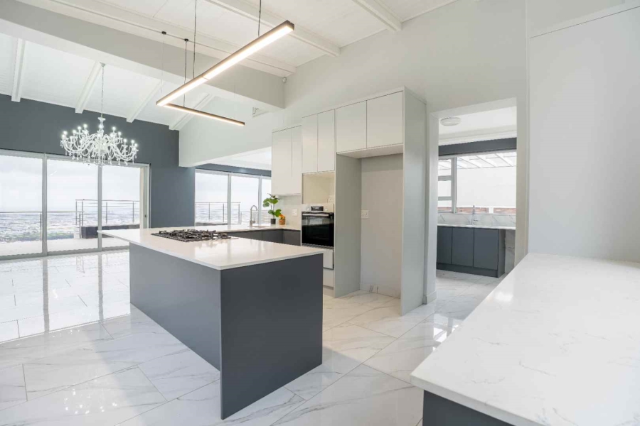 5 Bedroom Property for Sale in Fairhaven Country Estate Western Cape
